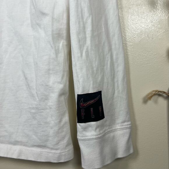 Nike XL Women's Can't Be Defeated Basketball Long Sleeve T-Shirt - Picture 4 of 6